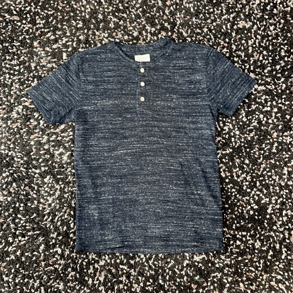Abercrombie and Fitch fleece t shirt 👕